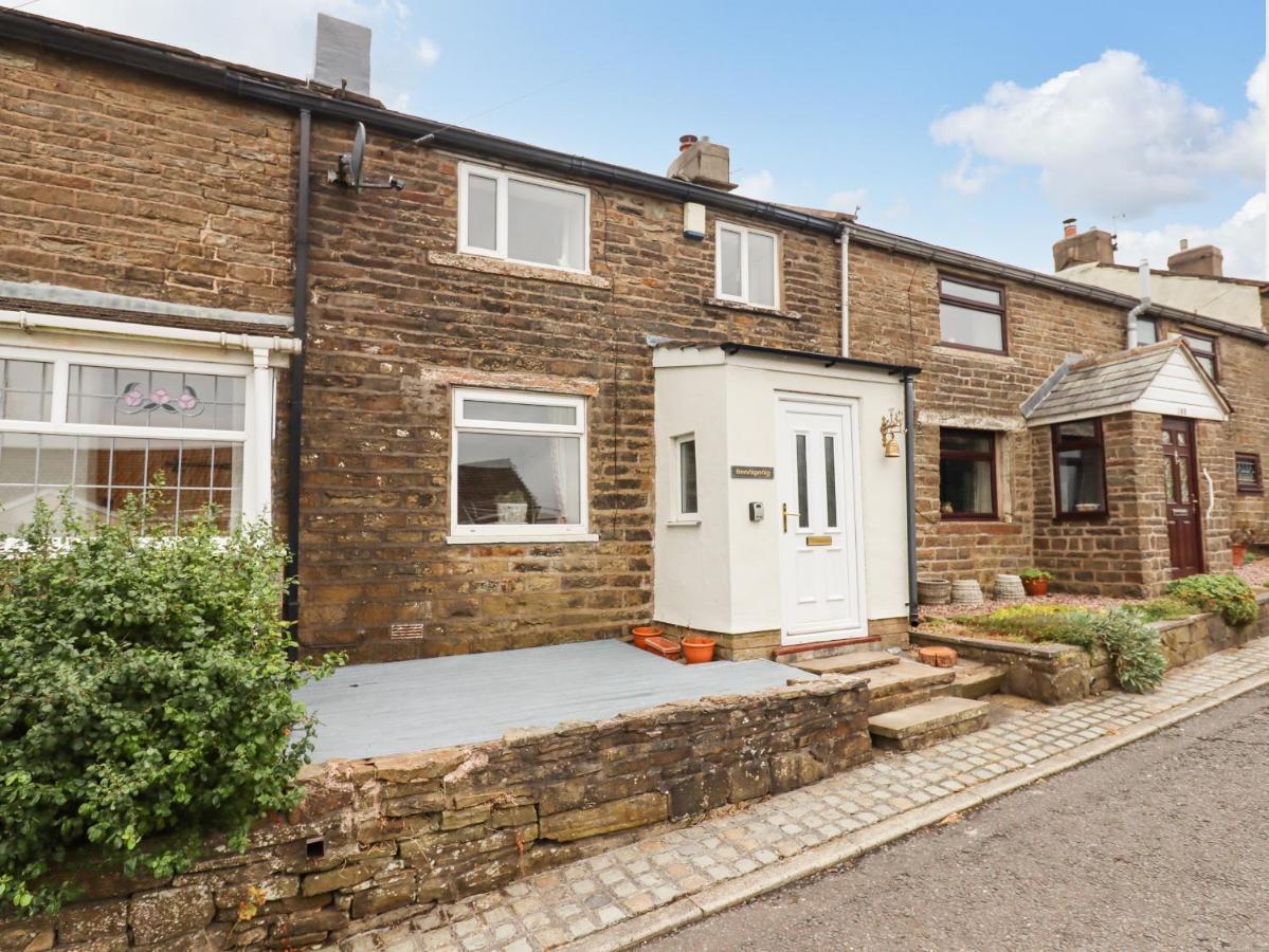 Bendigedig Villa Blackburn  Exterior photo